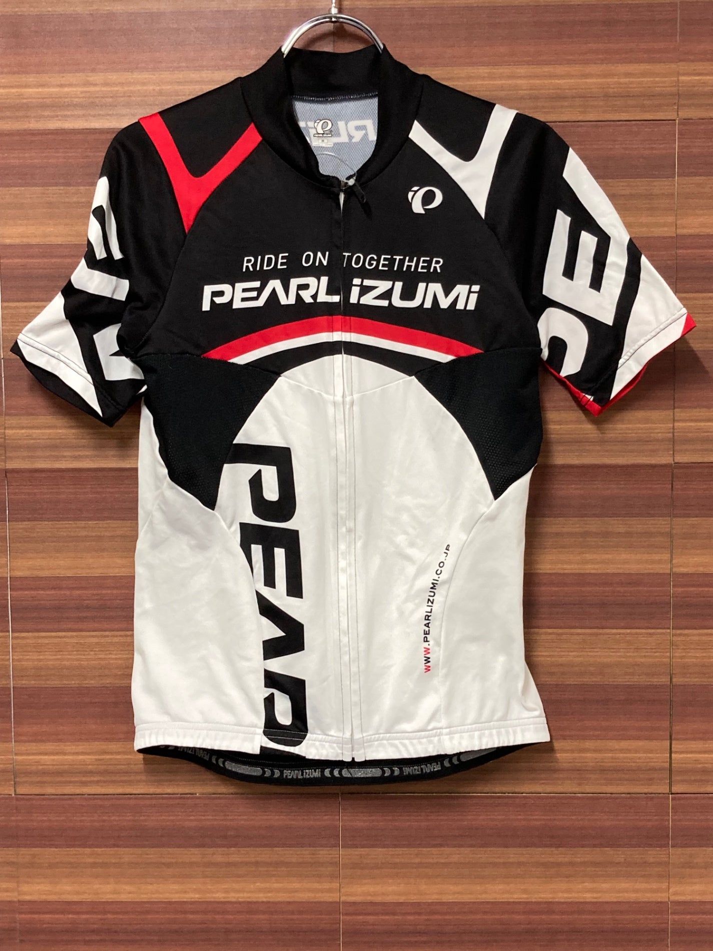 IN180 パールイズミ PEARL iZUMi 半袖 サイクルジャージ 白 黒 M