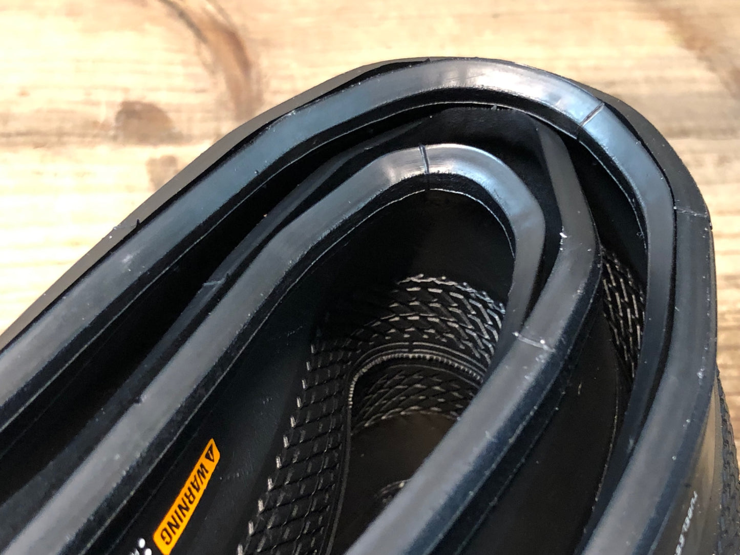 IW073 ジャイアント GIANT GAVIA FONDO 1 700x28C タイヤ