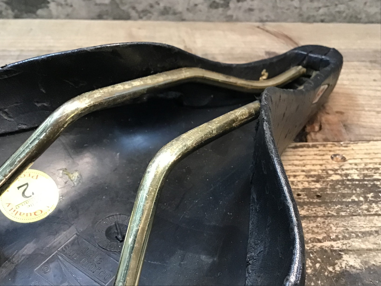 JB240 サンマルコ SAN MARCO ロールス ROLLS サドル 黒 ゴールド