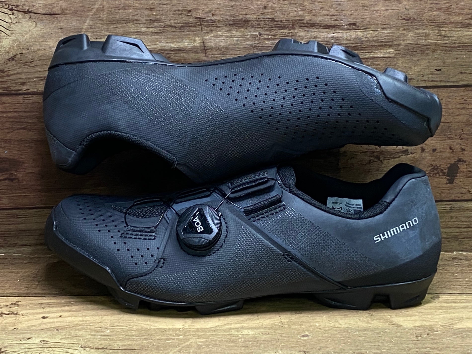 IH425 シマノ SHIMANO XC3 ビンディングシューズ 黒 SH-XC300