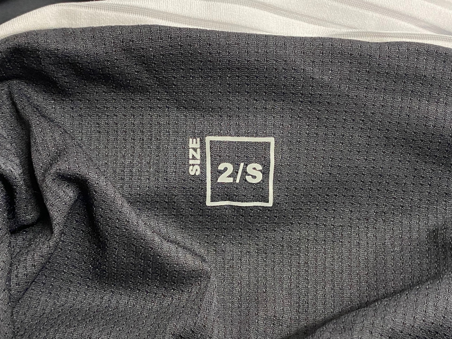 IZ242 ビオレーサー BiORACER ビブショーツ 黒 白 S