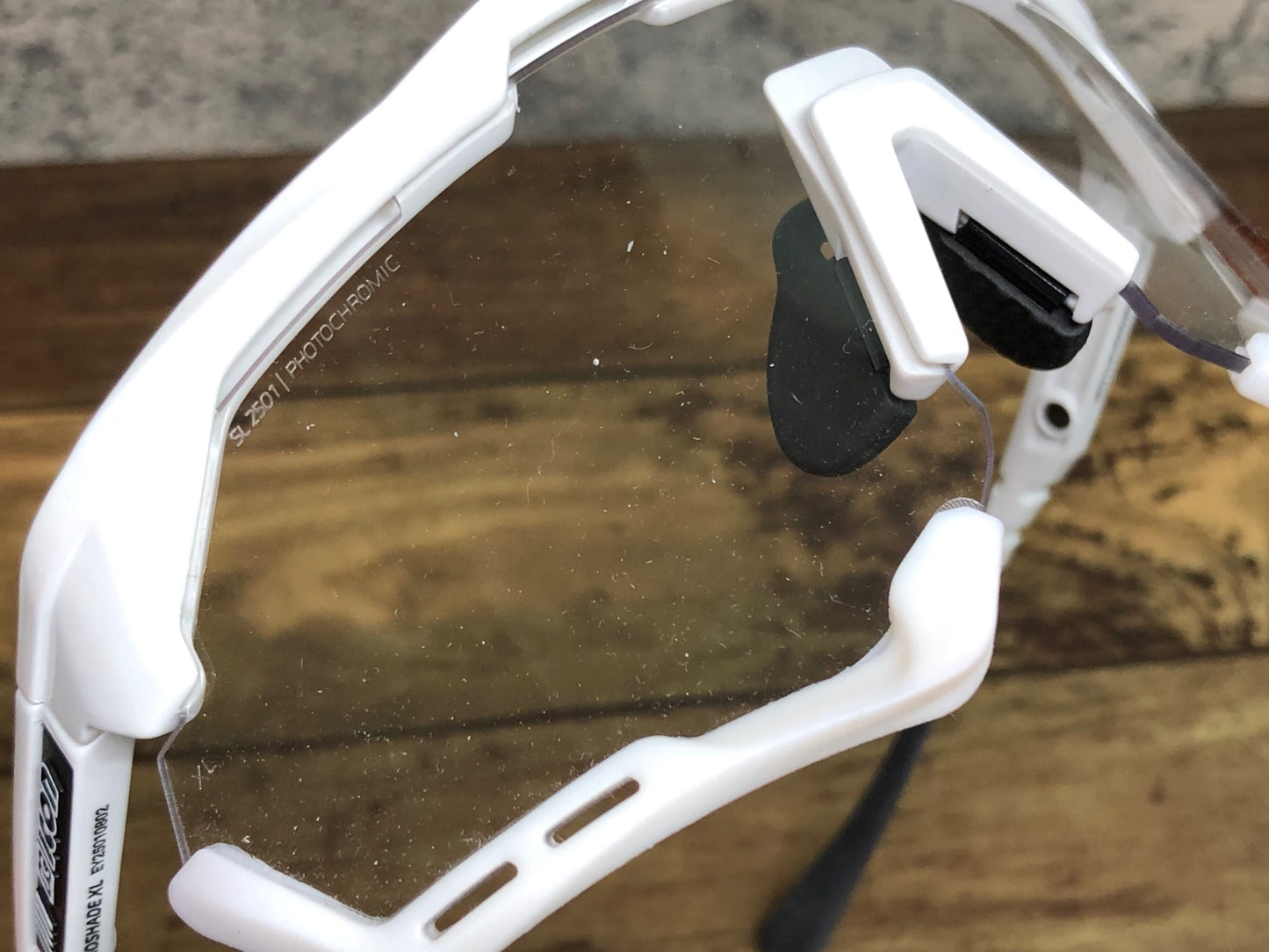 IT245 シーコン SICON AEROSHADE XL サングラス アイウェア 白 PHOTOCHROMICレンズ