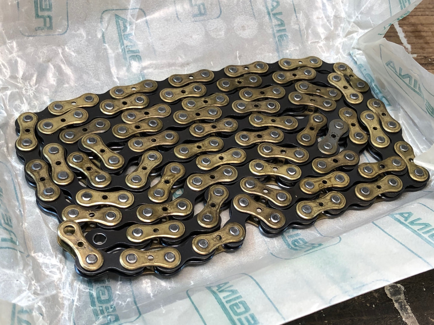 IO832 レジナ REGINA EXTRA RECORD ORO DRILLED チェーン 116L 未使用