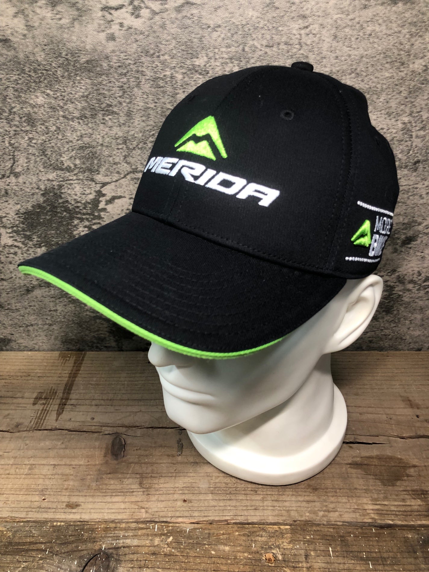 IQ206 メリダ MERIDA キャップ 黒