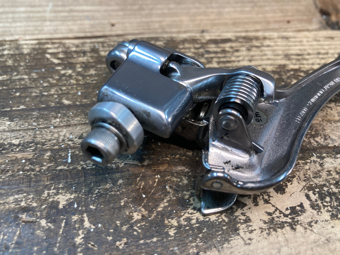 IS486 シマノ SHIMANO デュラエース DURA-ACE FD-7800 2S フロントディレイラー 直付