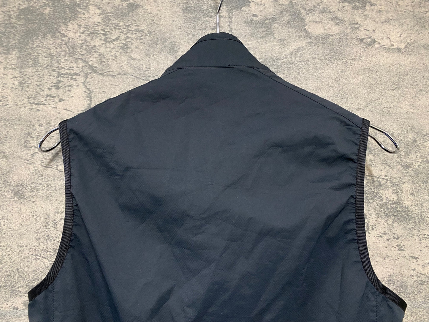 IS744 SEARCH AND STATE サイクルベスト ジレ 紺 S