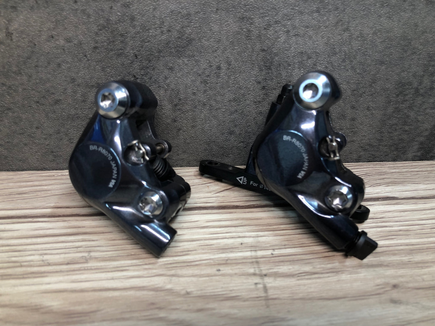 IU053 シマノ Shimano アルテグラ ULTEGRA BR-R8070 ディスクブレーキキャリパー