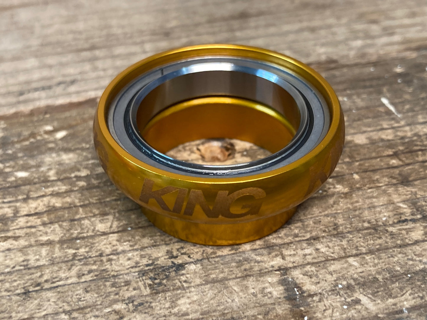 IS708 クリスキング CHRIS KING NoThreadSet アヘッド ヘッドパーツ ヘッドセット 上下1-1/8 OS アウトボード式 ゴールド