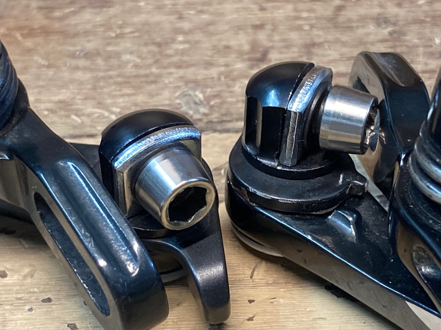 IL547 シマノ SHIMANO デュラエース DURA-ACE BR-9000 キャリパーブレーキ 前後セット ※アジャスター、ブレーキシュー欠品