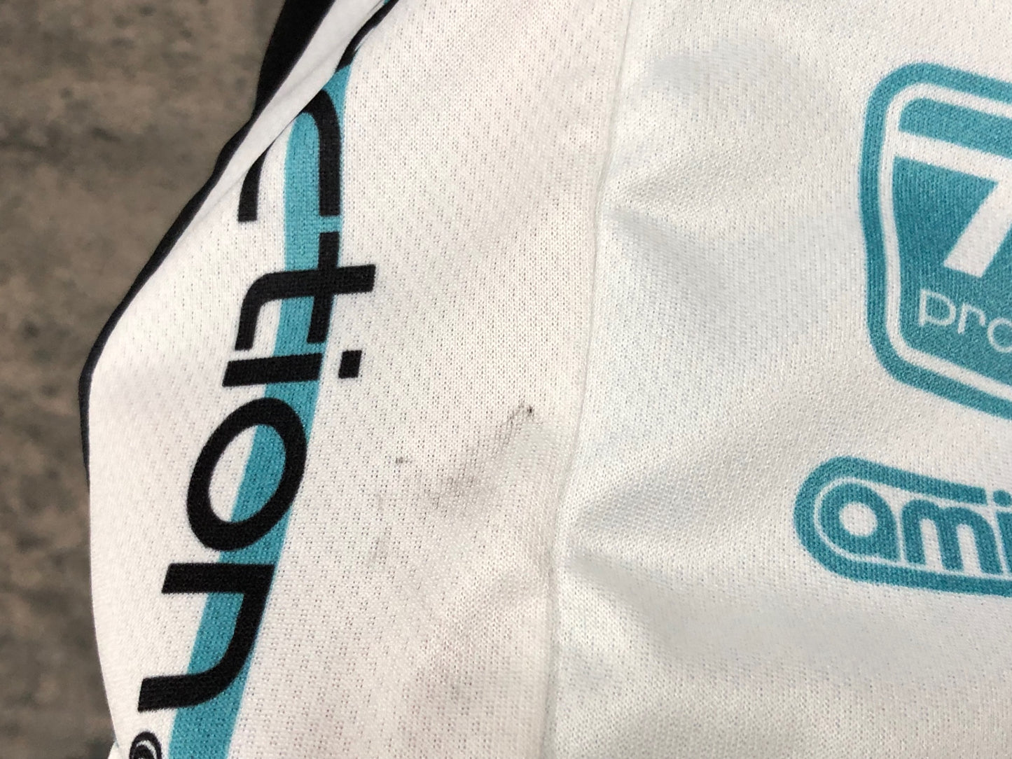 IZ760 アミスポーツ amisports 半袖 サイクルジャージ 水 白 L 痛ジャージ アイドルマスター 765 production 我那覇響 ※汚れ