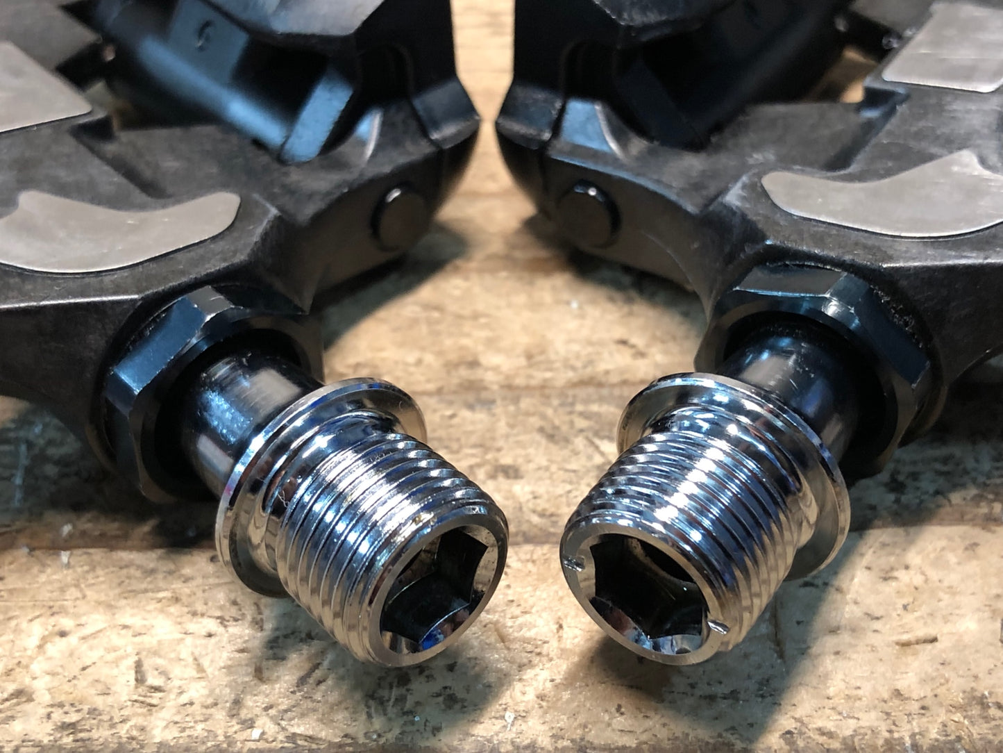 JA698 シマノ SHIMANO アルテグラ ULTEGRA PD-R8000 ビンディングペダル SPD-SL