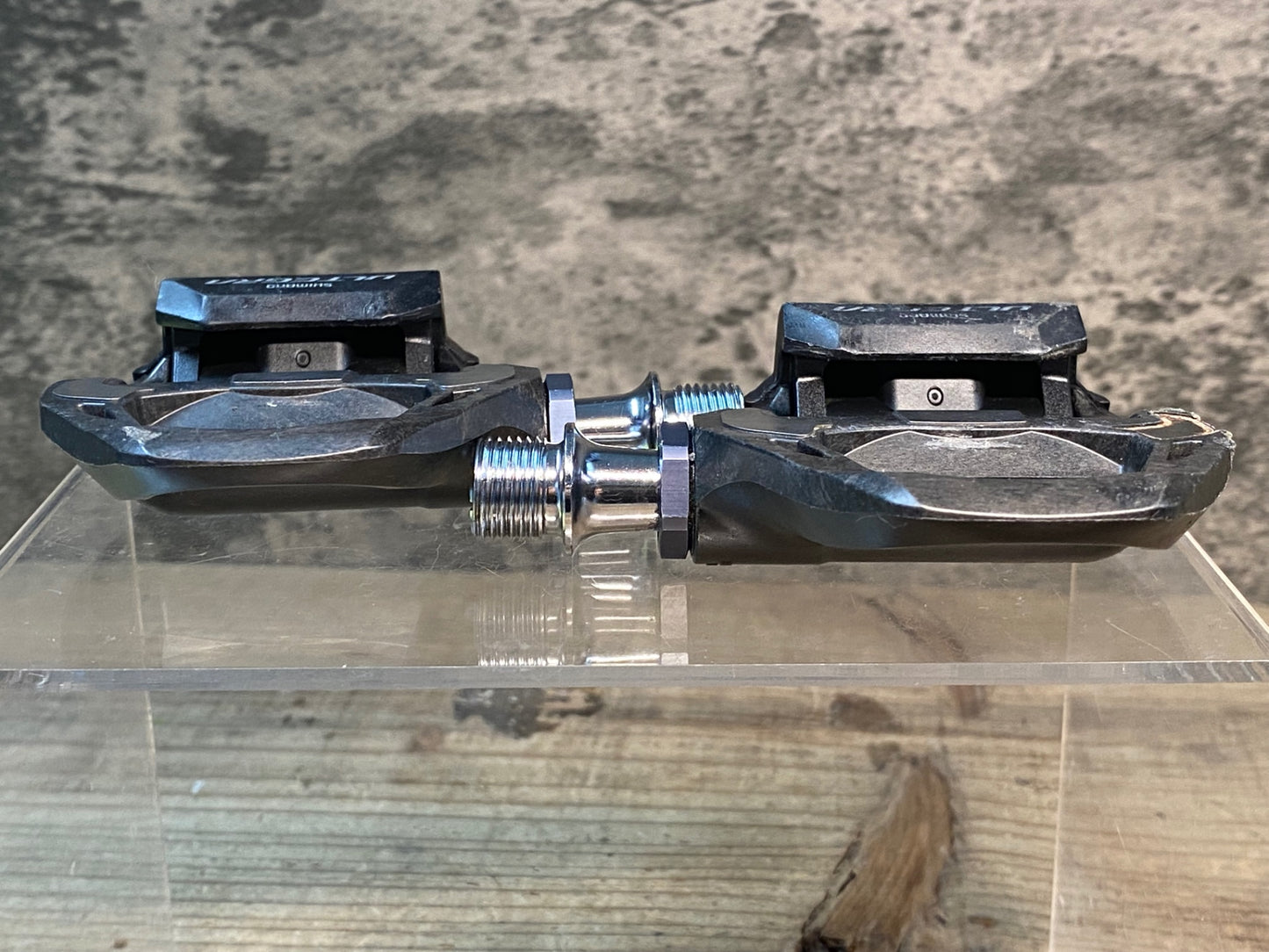 IW137 シマノ SHIMANO アルテグラ ULTEGRA PD-R8000 ビンディングペダル ※プレート欠品