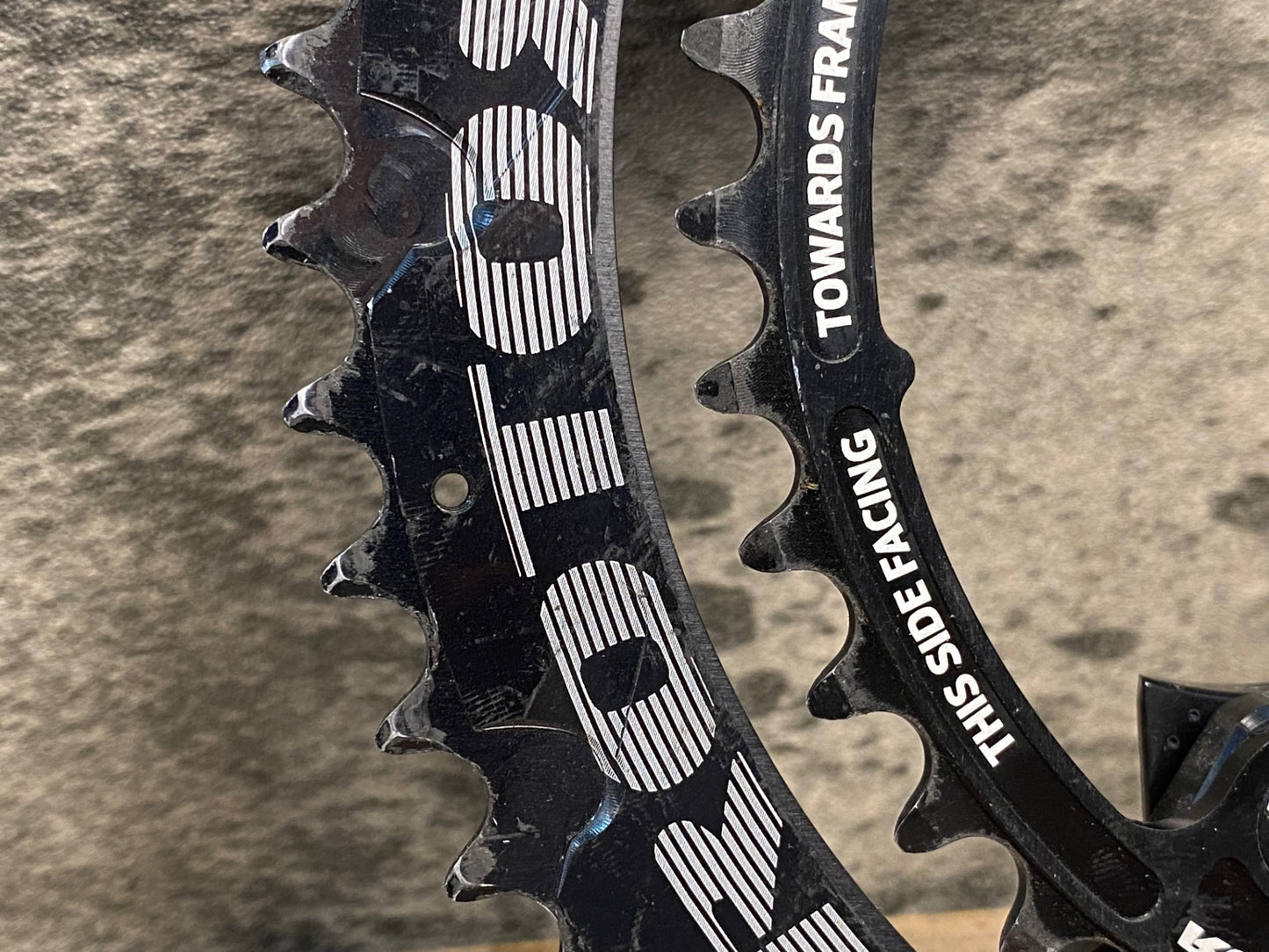 IX807 ローター ROTOR Q RINGS チェーンリング 52/36T 4H