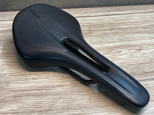 IX082 フィジーク fizik VENTO ANTARES R1 サドル 黒 カーボンレール