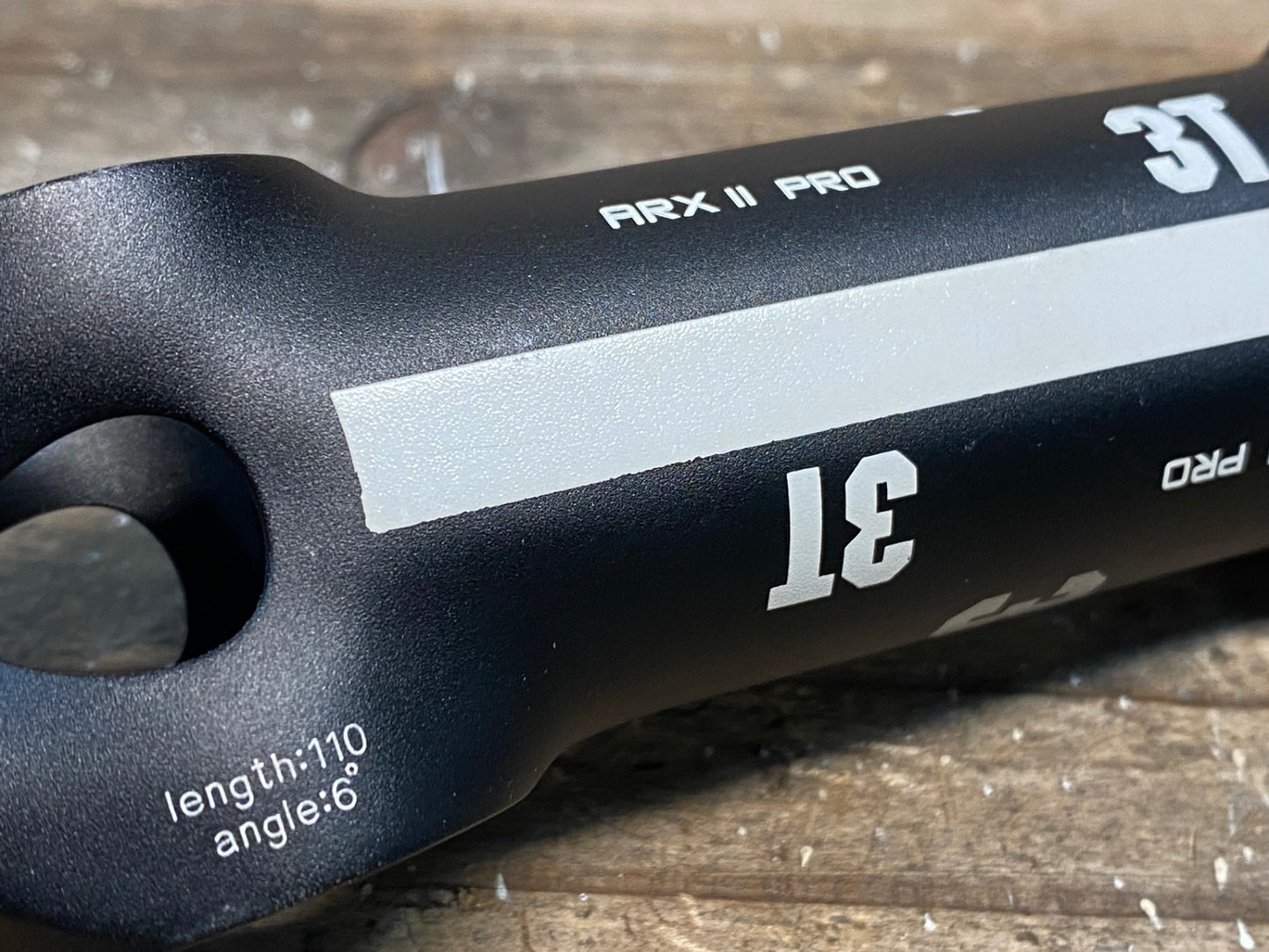 IO399 3T ARX Ⅱ PRO アルミステム 黒 110mm Φ31.8 OS 6°