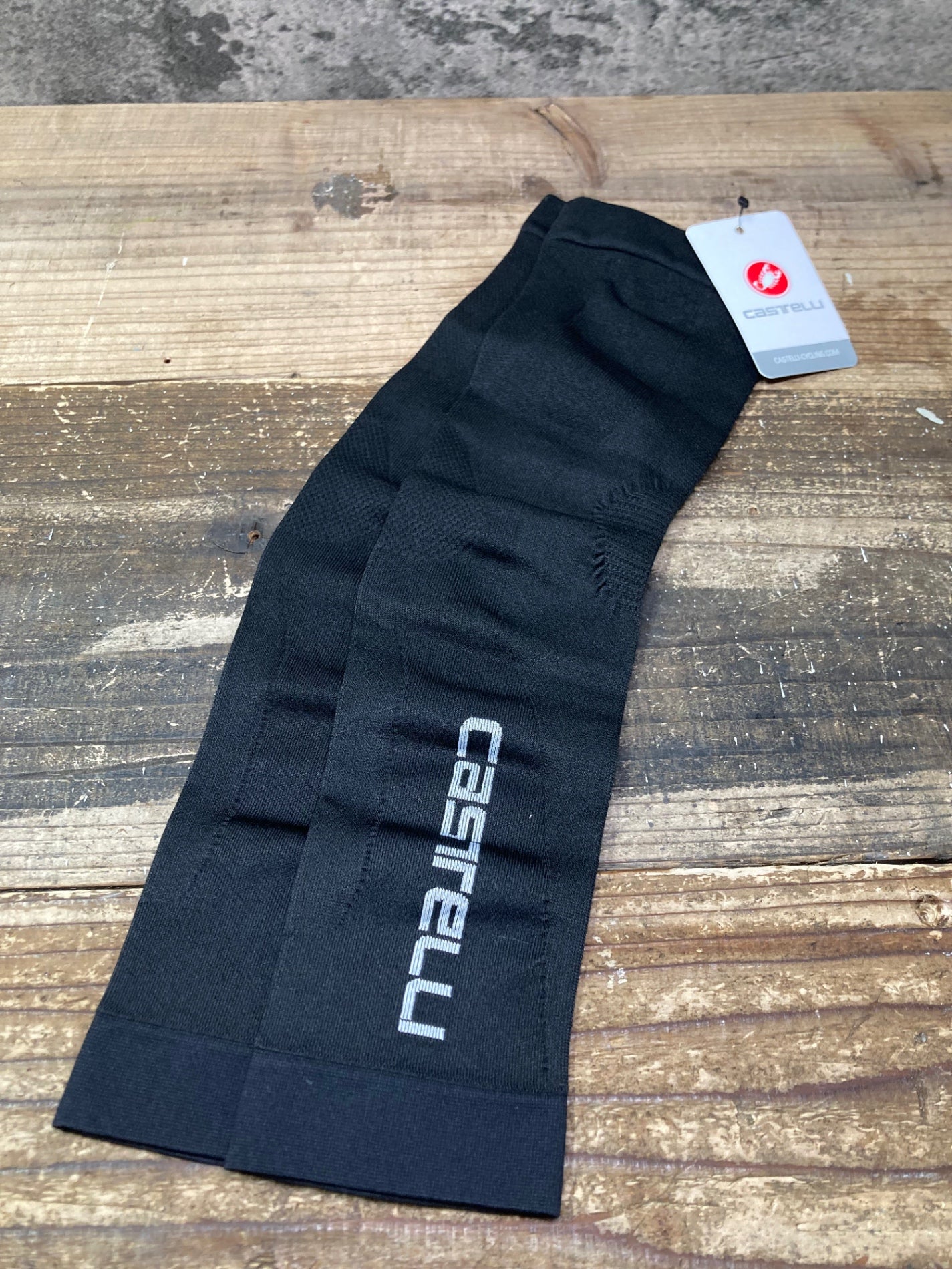 IV949 カステリ CASTELLI アームカバー 黒 L/XL