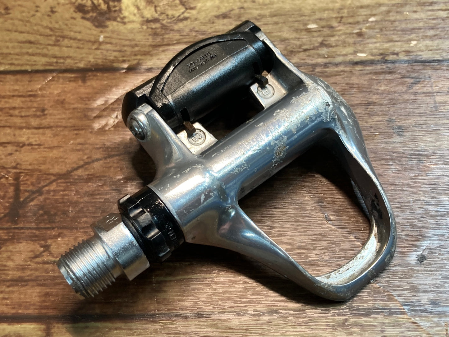 IS370 シマノ SHIMANO 105 PD-5601 ビンディングぺダル SPD-SL シルバー 錆