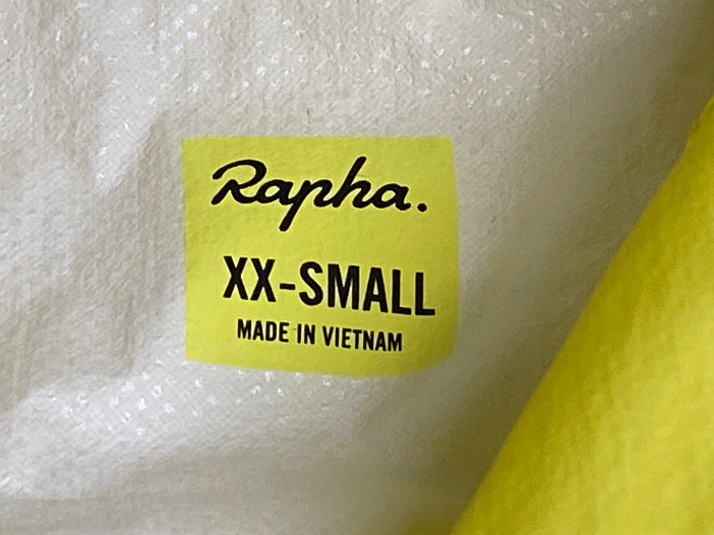 IO914 ラファ Rapha レインジャケット 黄 XXS