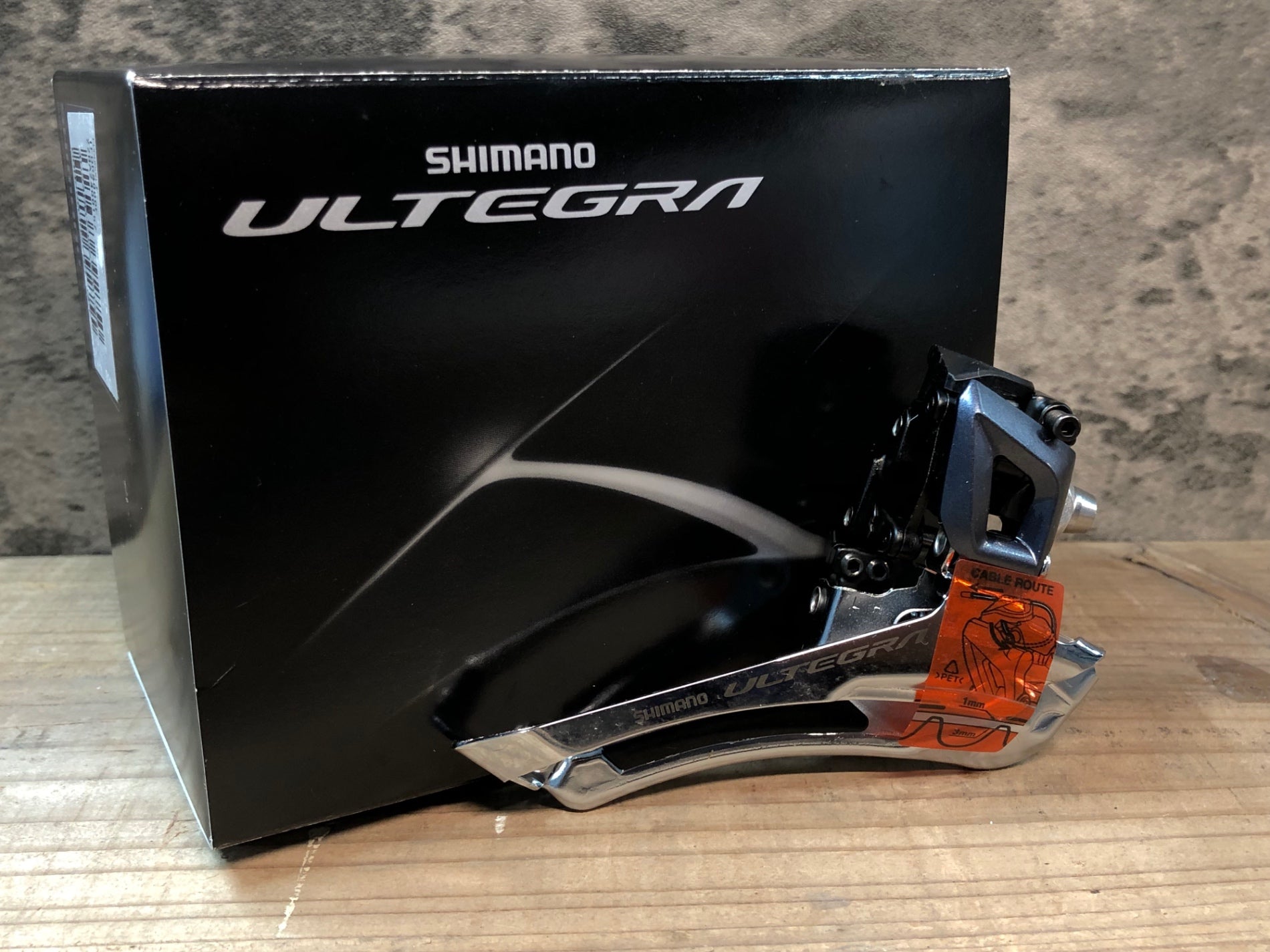 SHIMANO 「シマノ」 ULTEGRA FD-R8000 フロントディレイラー