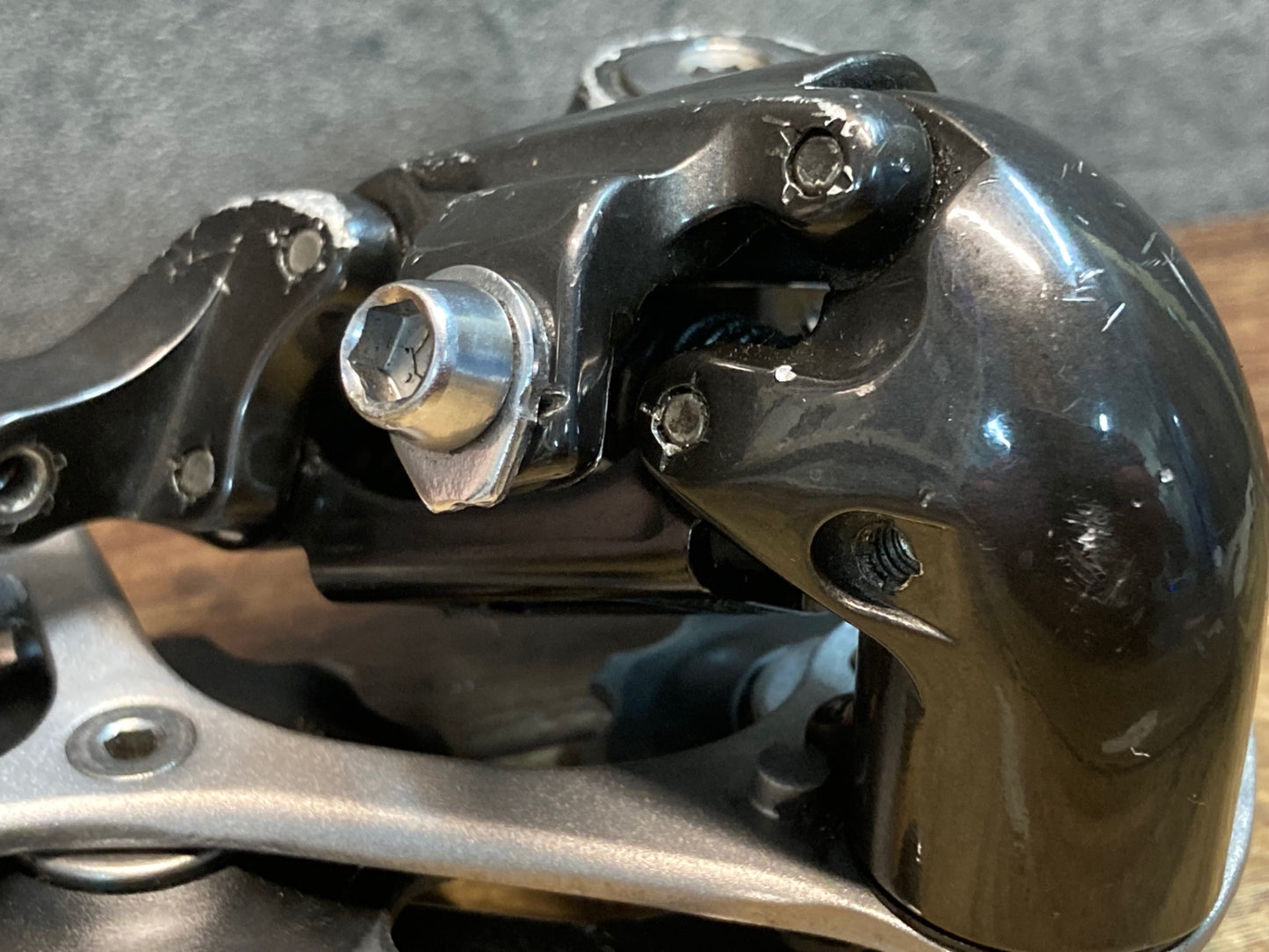 IB132 シマノ SHIMANO 105 RD-5600 リアディレイラー 10S ※傷あり