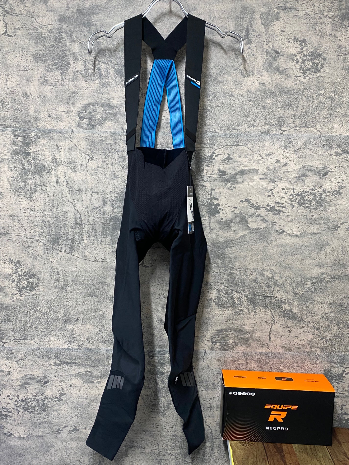 IU811 アソス Assos EQUIPE R WINTER BIB TIGHTS S11 裏起毛 ビブタイツ XS