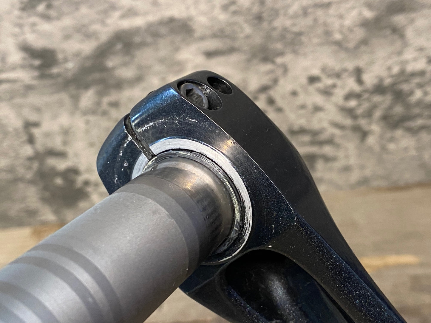 IU295 シマノ SHIMANO ソラ SORA FC-R3000 クランクアーム 170mm ※塗装剝がれ