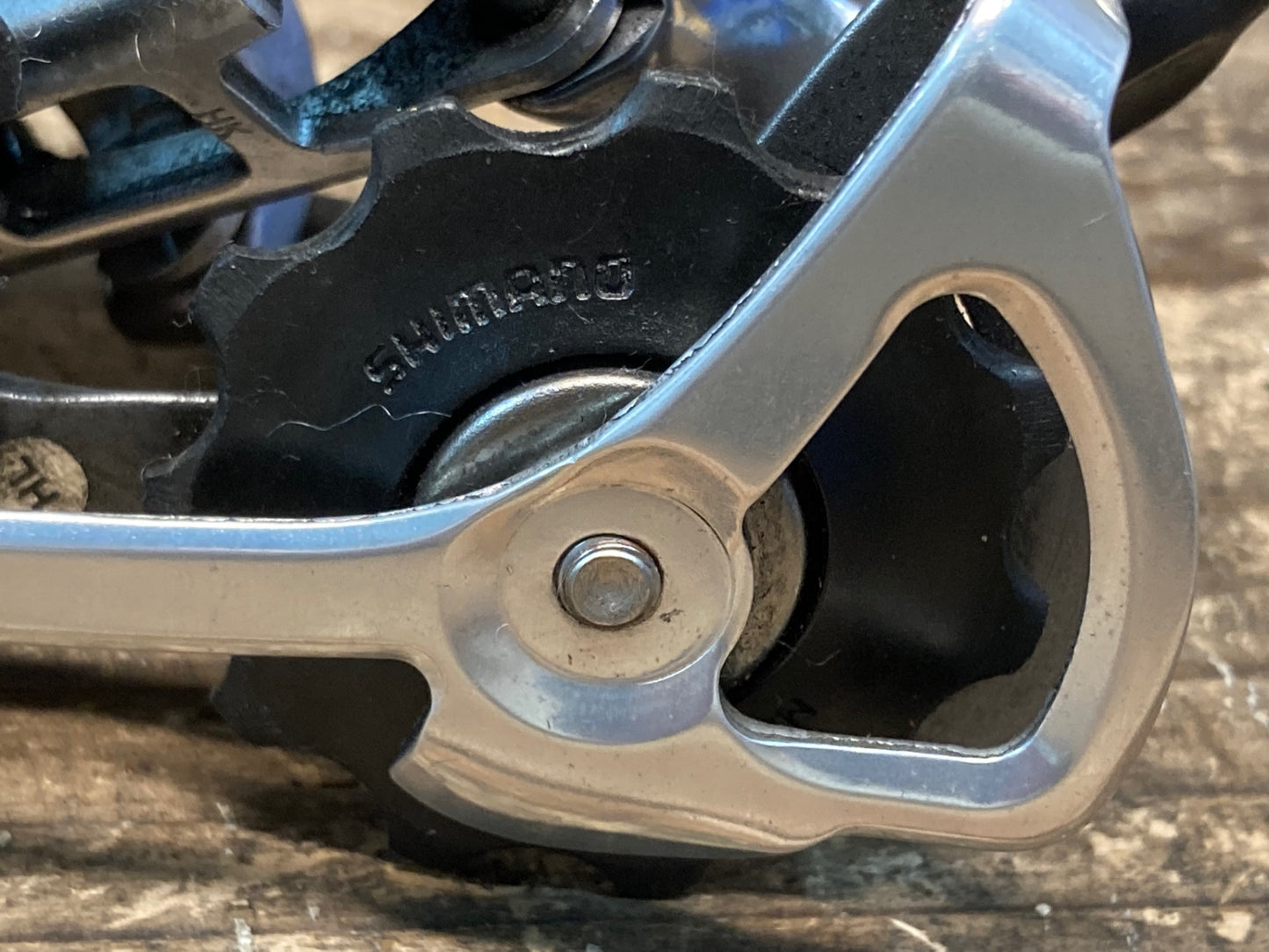 IW678 シマノ SHIMANO 105 RD-5600 リアディレイラー 10S
