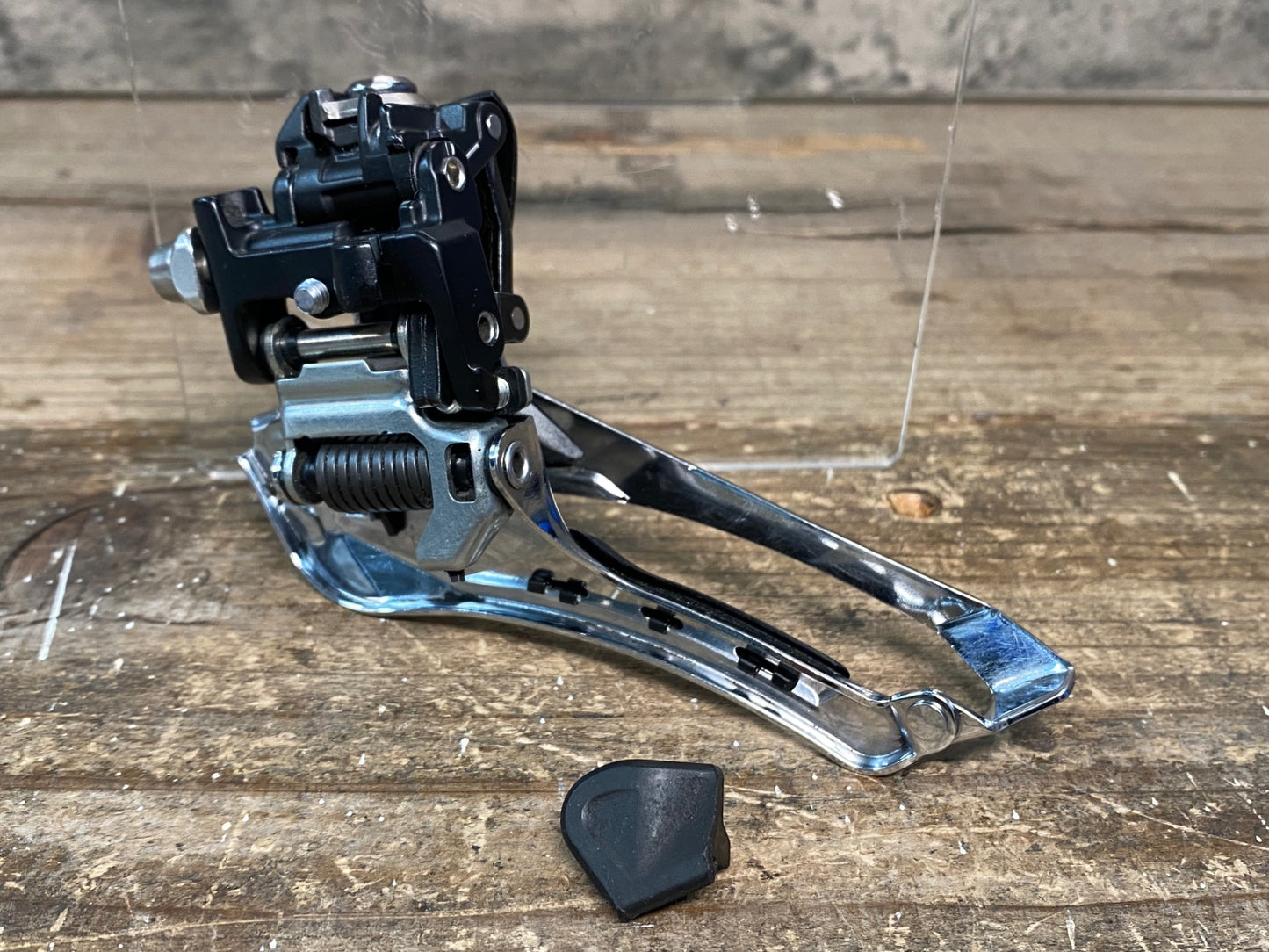 IT463 シマノ SHIMANO 105 FD-R7000 フロントディレイラー 直付