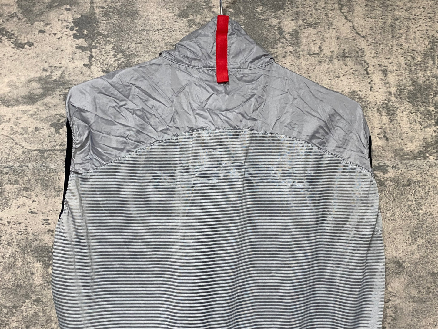 IW428 カステリ CASTELLI ジレ サイクルベスト グレー 2XL