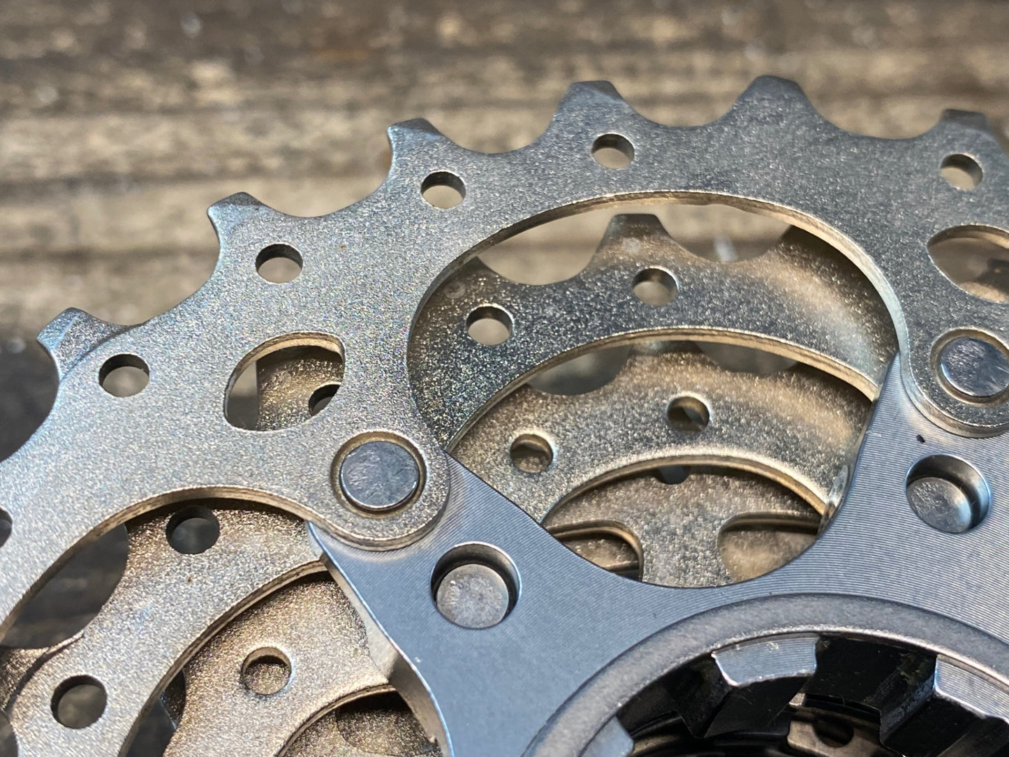 IW355 シマノ SHIMANO アルテグラ ULTEGRA CS-6700 スプロケット 11-28T 11S