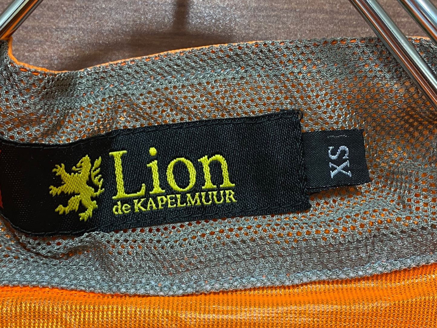 IJ251 リオンドカペルミュール Lion de KAPELMUUR パッカブル ウィンドブレーカー オレンジ XS