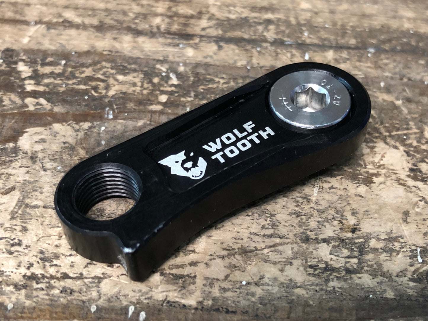 IZ552 ウルフトゥース WOLF TOOTH ROADLINK DM リアディレイラー用ロードリンク