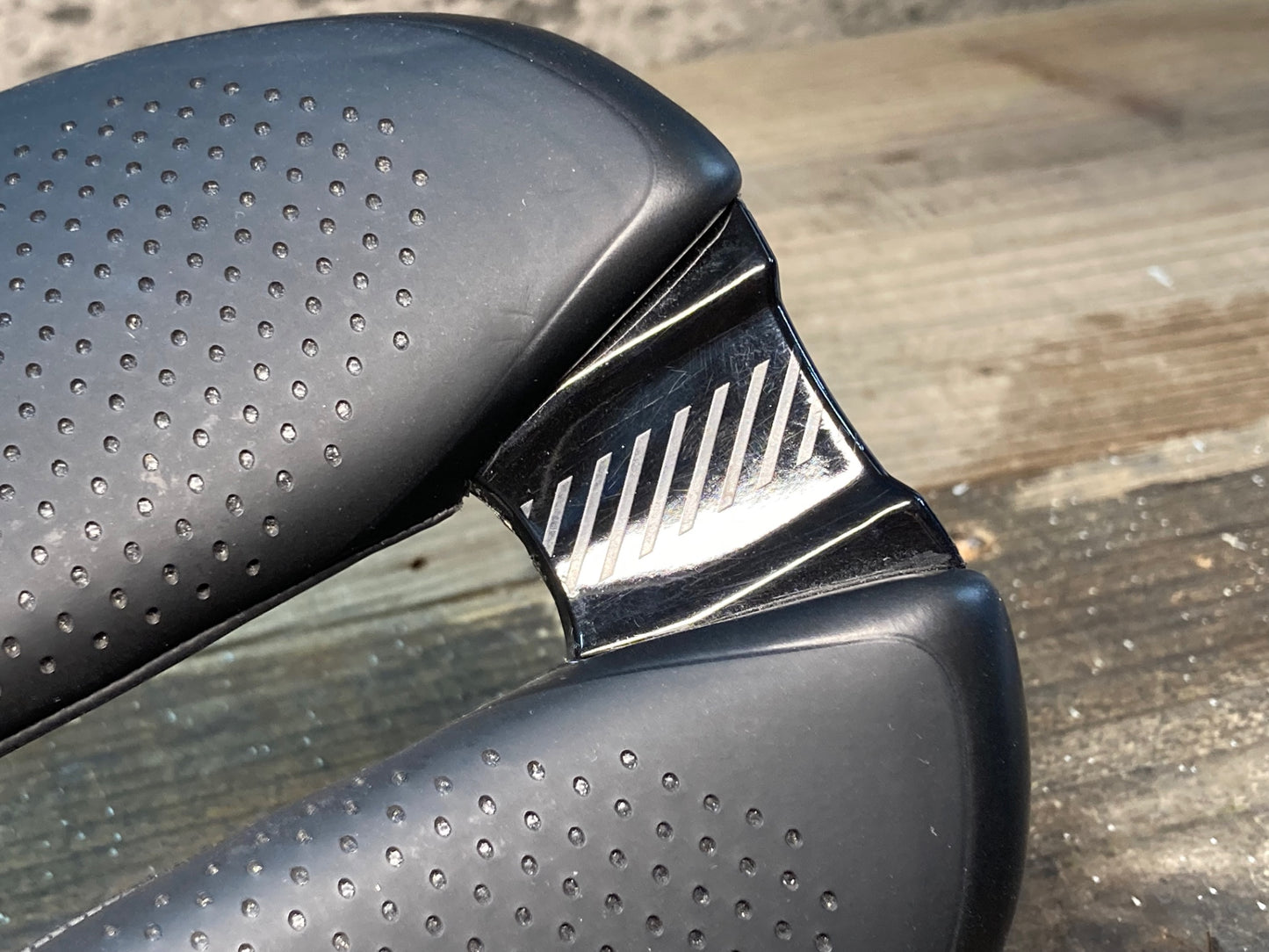 IN891 ボントレガー BONTRAGER MONTROSE ELITE サドル 黒 Hollow Tiレール