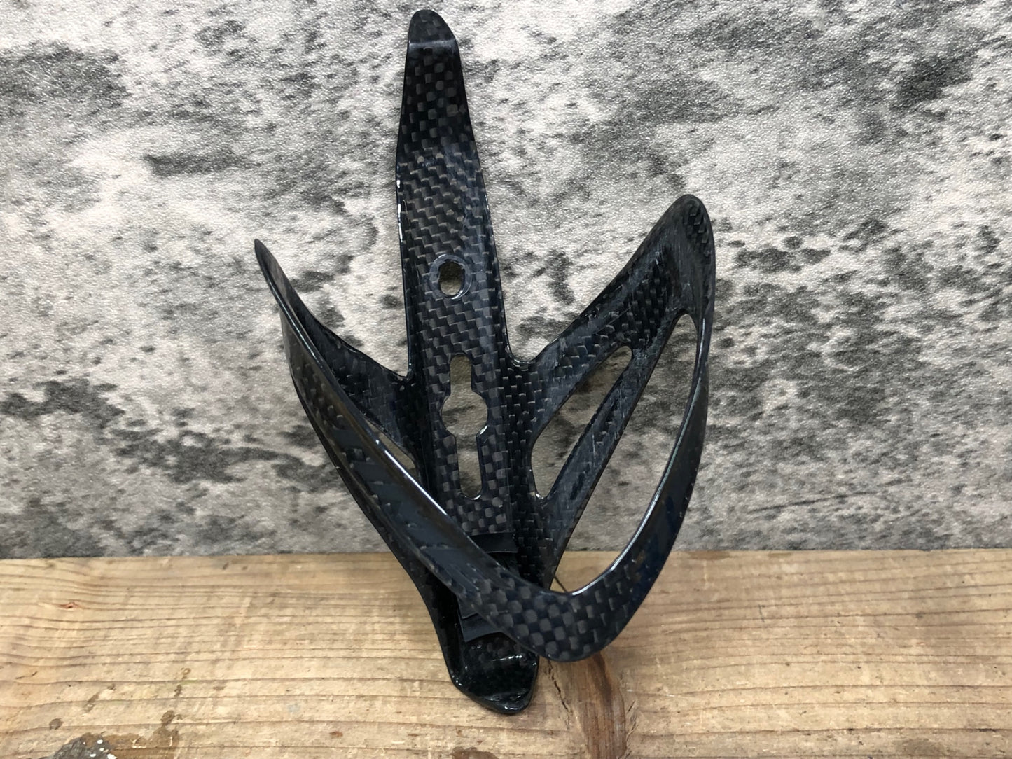 IX985 タイム TIME カーボン ボトルケージ