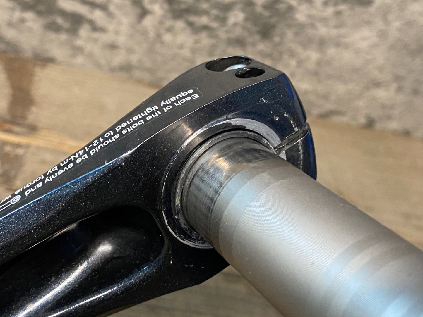 IU295 シマノ SHIMANO ソラ SORA FC-R3000 クランクアーム 170mm ※塗装剝がれ