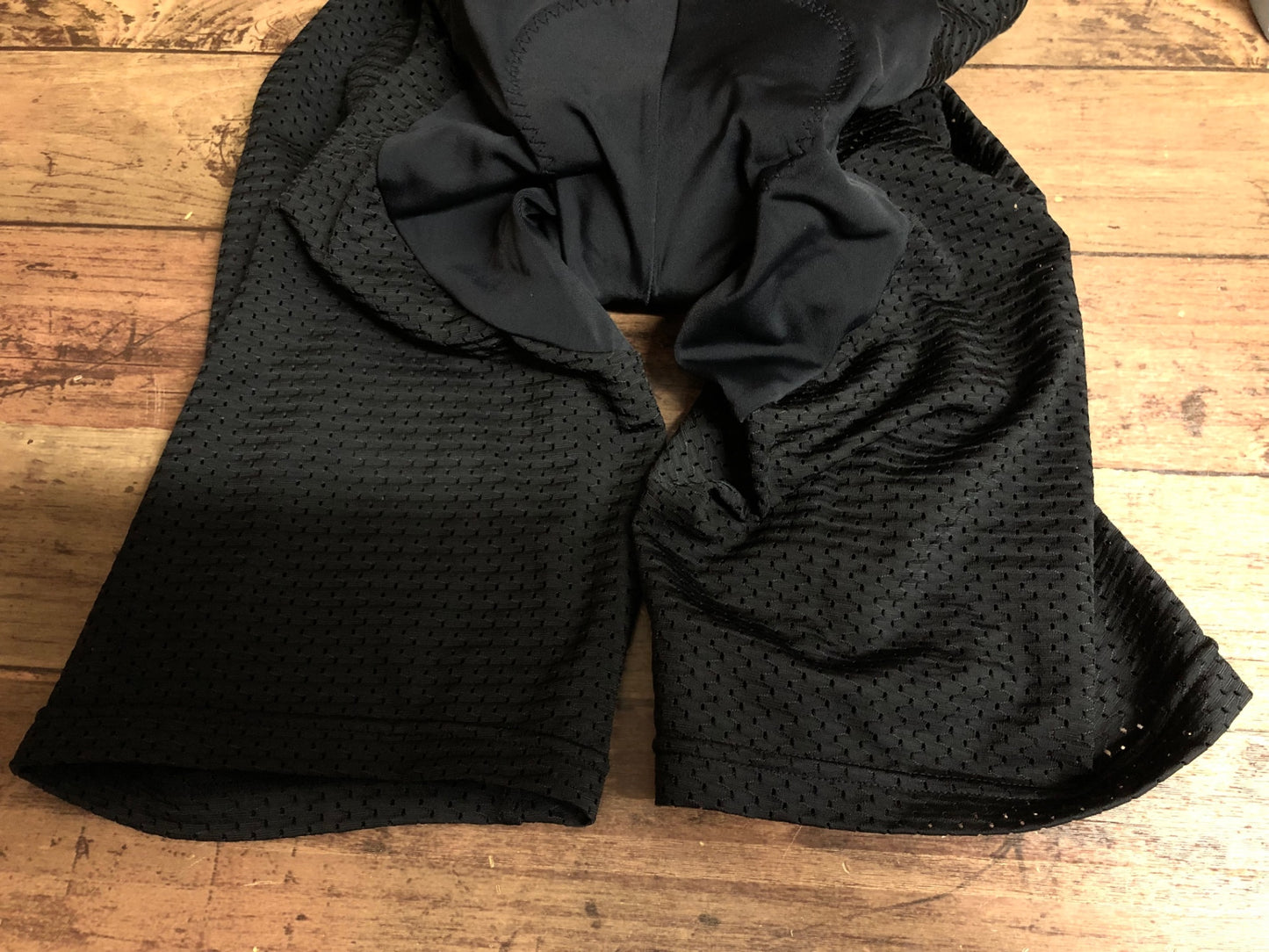 IS899 パールイズミ PEARL iZUMi ビブショーツ 黒 XL