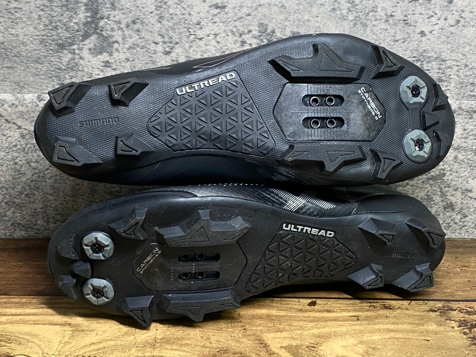 IO387 シマノ SHIMANO XC7 SHXC702M ビンディングシューズ 黒 IO387 シマノ SHIMANO XC7 SHXC702M ビンディングシューズ 黒