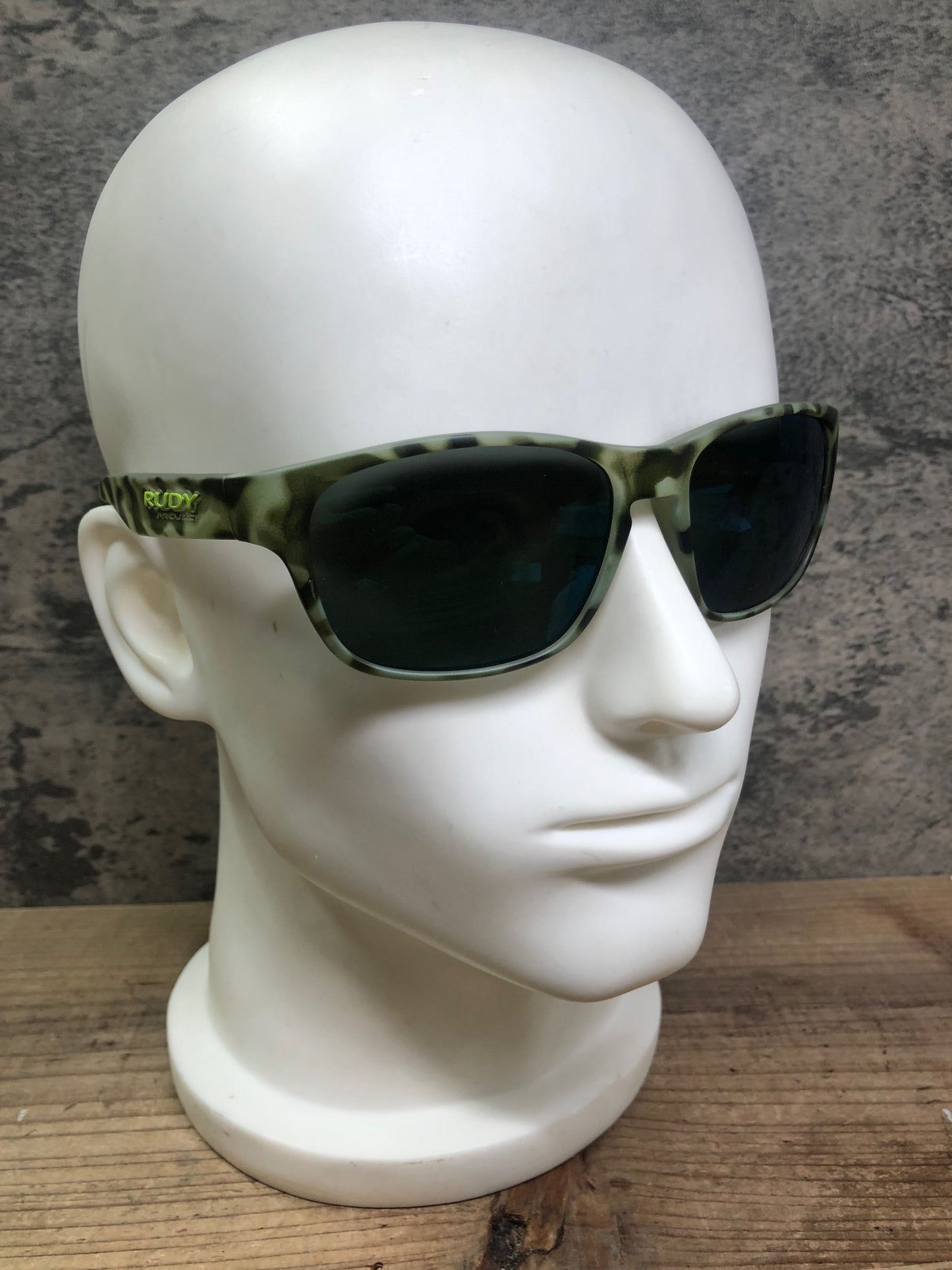 IZ586 ルディプロジェクト RUDY PROJECT SENSOR アイウェア サングラス 黒