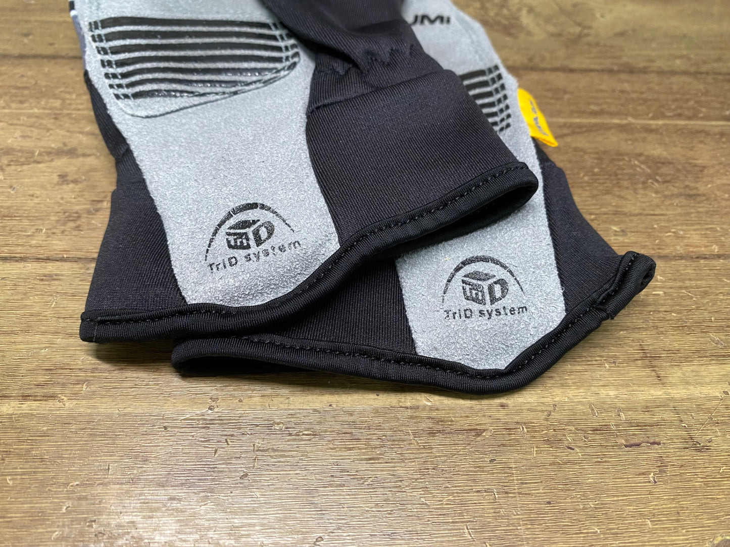 JB355 パールイズミ PEARL iZUMi 長指 グローブ グレー 黒 L