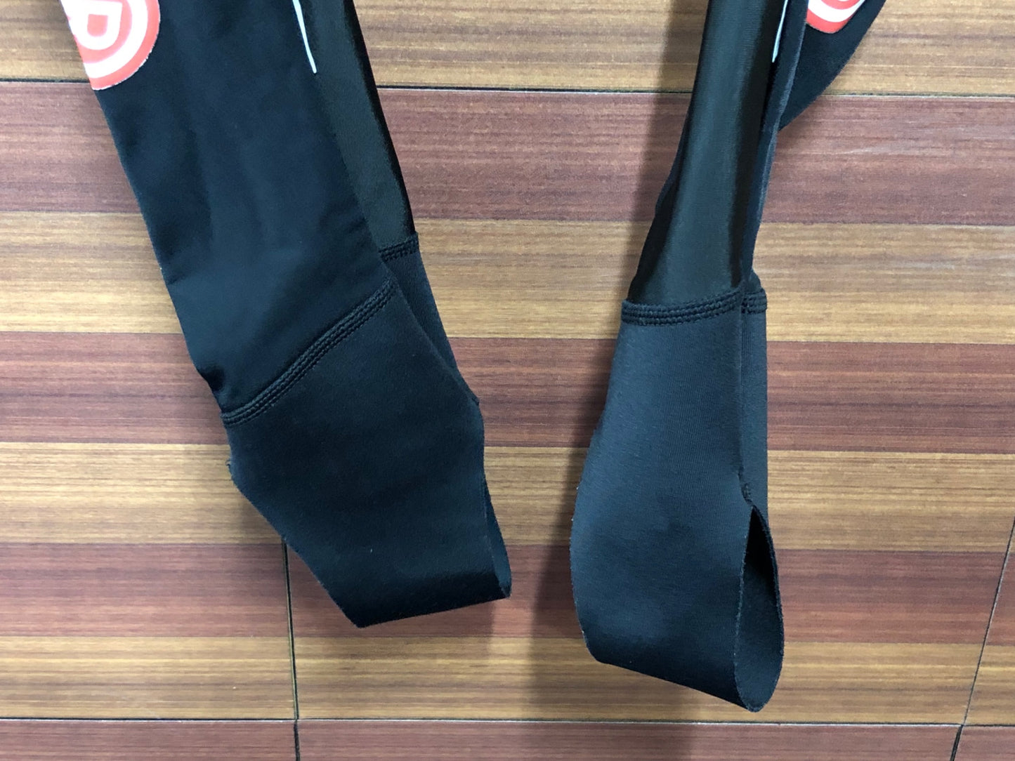 IU730 レリック reric ビブタイツ 黒 M 裏起毛