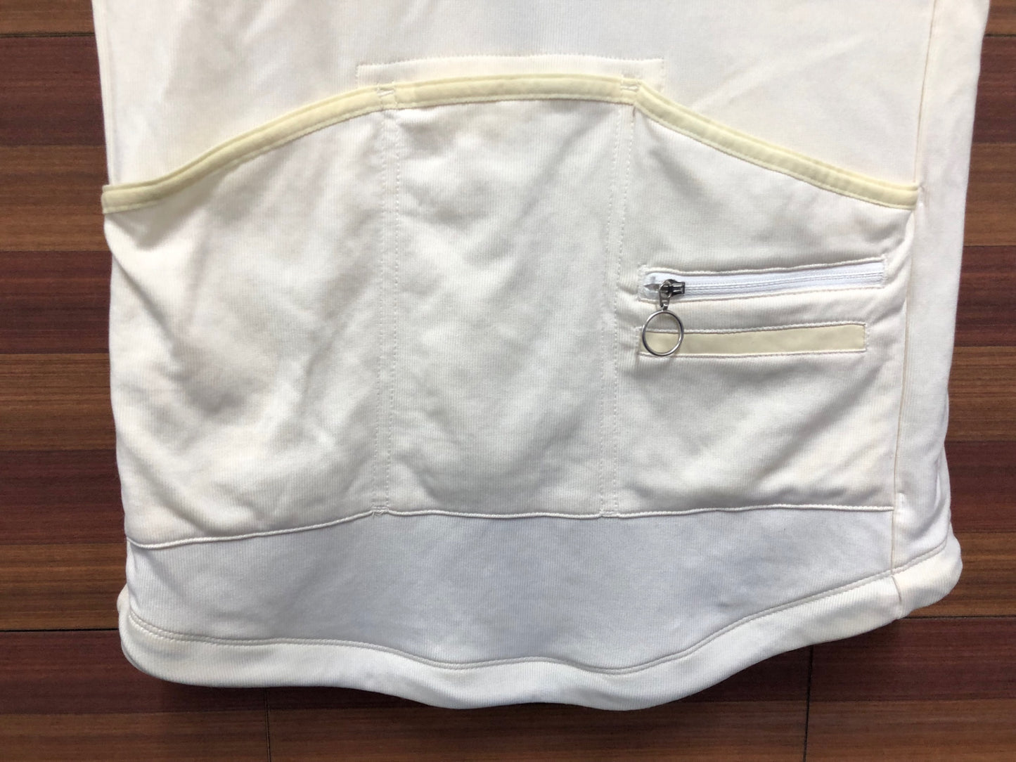 IR108 ラファ Rapha CLASSIC JERSEY 半袖 クリーム Ｍ ※裏面ほつれ有