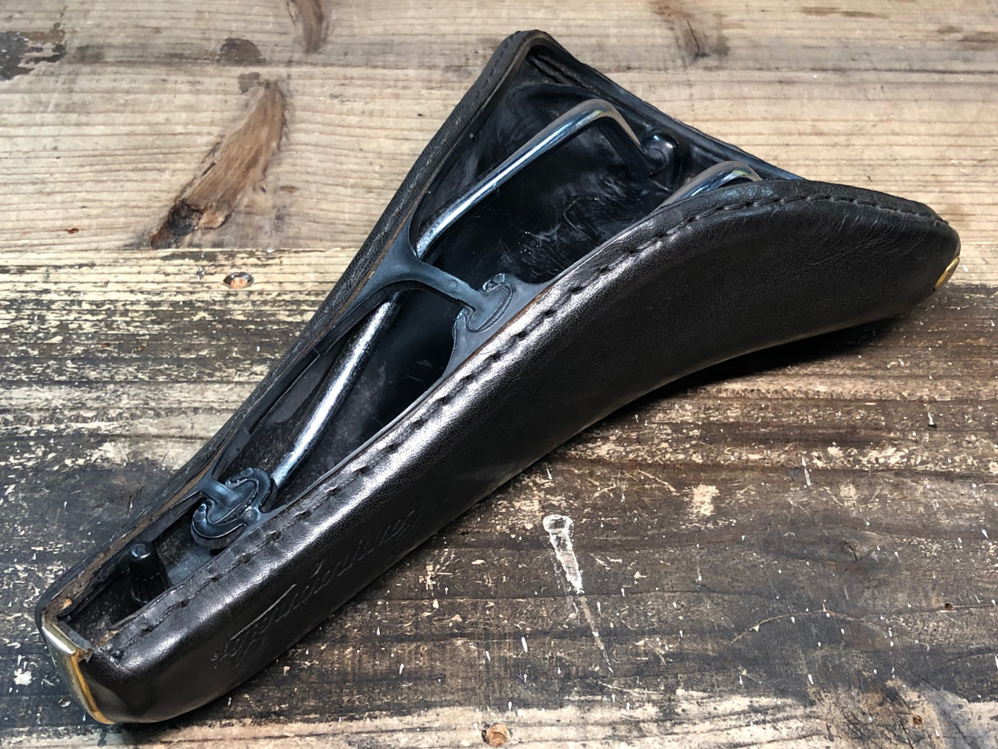 IY974 カンパニョーロ Campagnolo エレクタ Electa サドル スチールレール ブラック