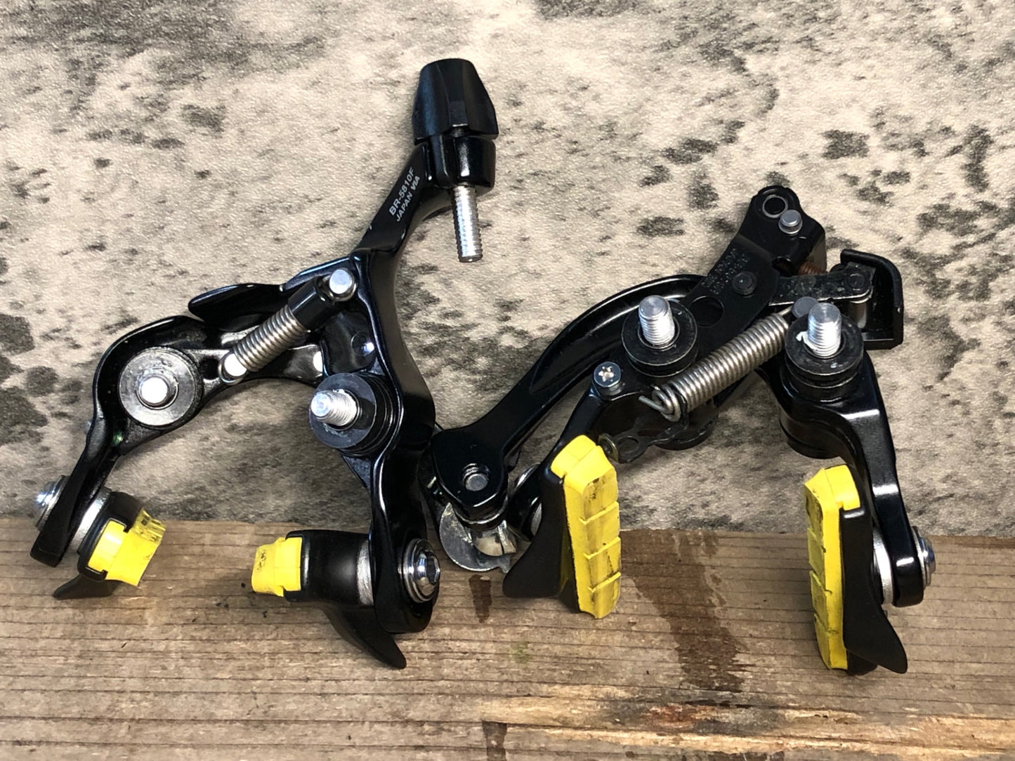 JA729 シマノ SHIMANO 105 BR-5810F RS ダイレクトマウント ブレーキキャリパー 前後セット スイスストップFrashpro