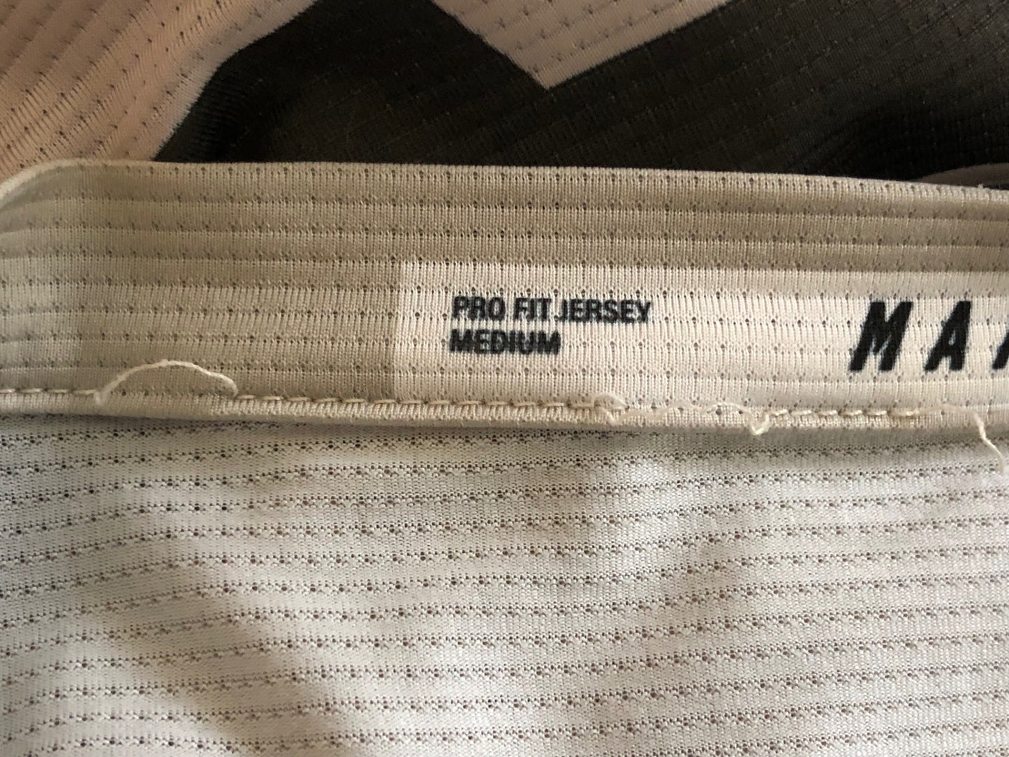 IV163 マープ MAAP PRO FIT JERSEY 半袖 サイクルジャージ オフホワイト M