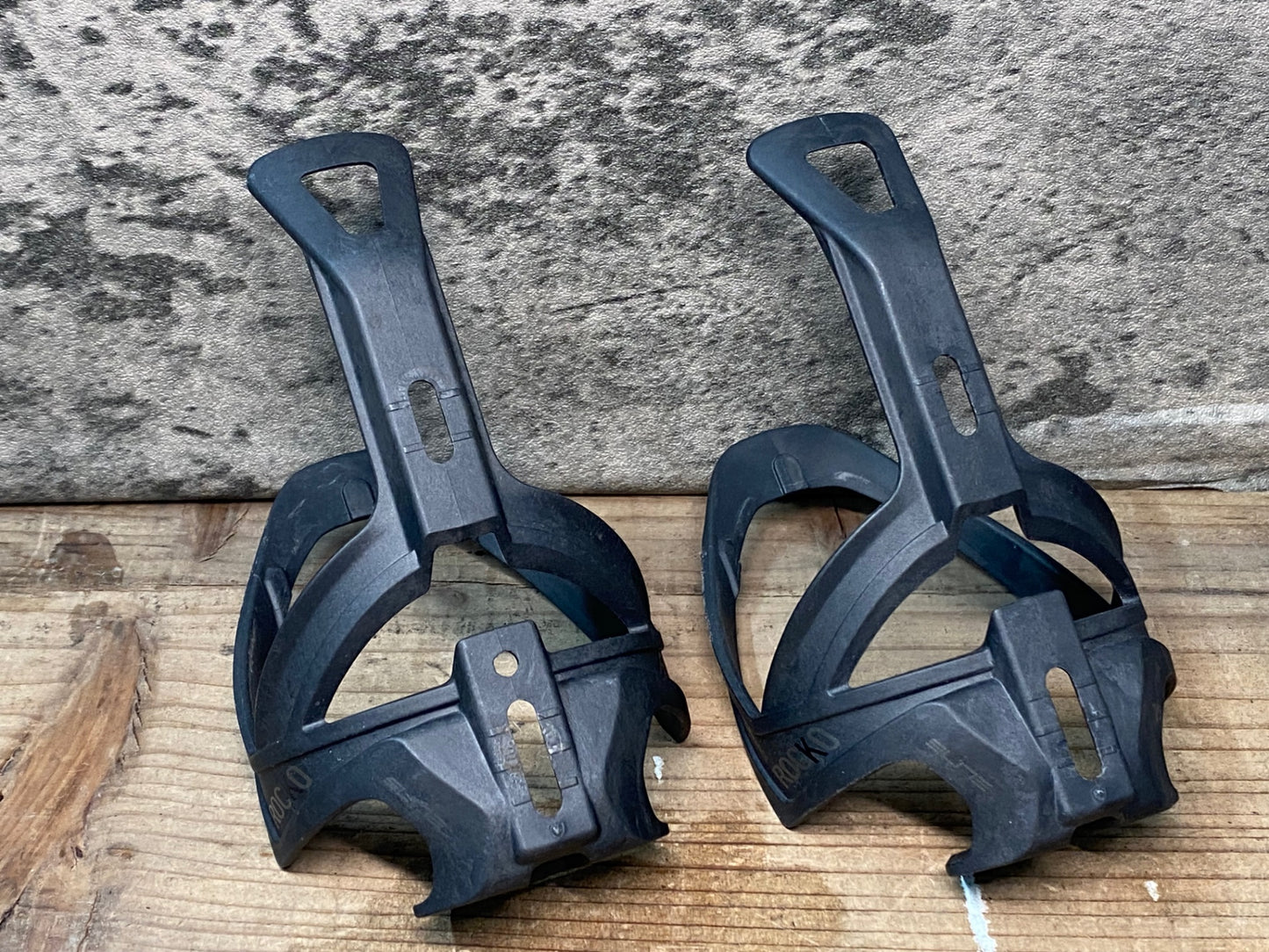 IR191 エリート ELITE ロッコ ROCKO ボトルケージ ペア