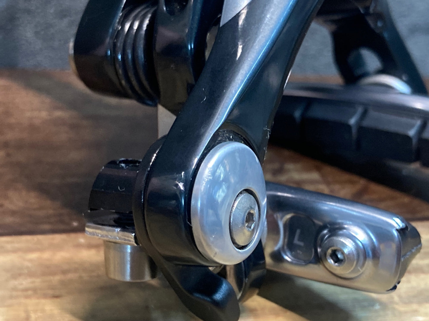 IR615 シマノ SHIMANO デュラエース DURA-ACE BR-9000 ブレーキキャリパー 前後セット