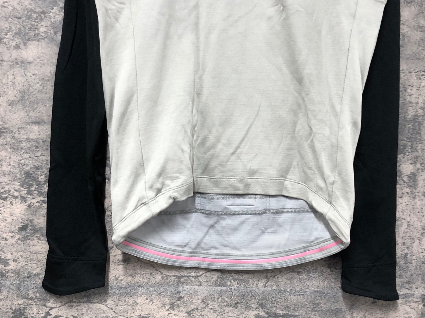 IW766 ラファ Rapha LONG SLEEVE CLUB JERSEY 長袖 サイクルジャージ 黒 グレー M ハーフジップ