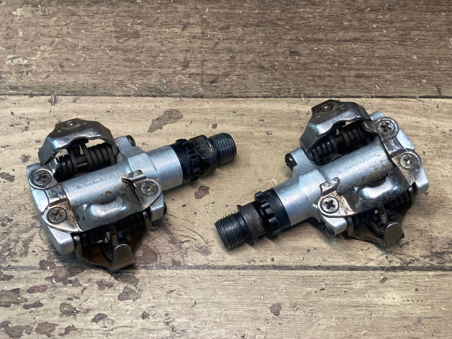 IL002 シマノ SHIMANO PD-M520 ビンディングペダル SPD