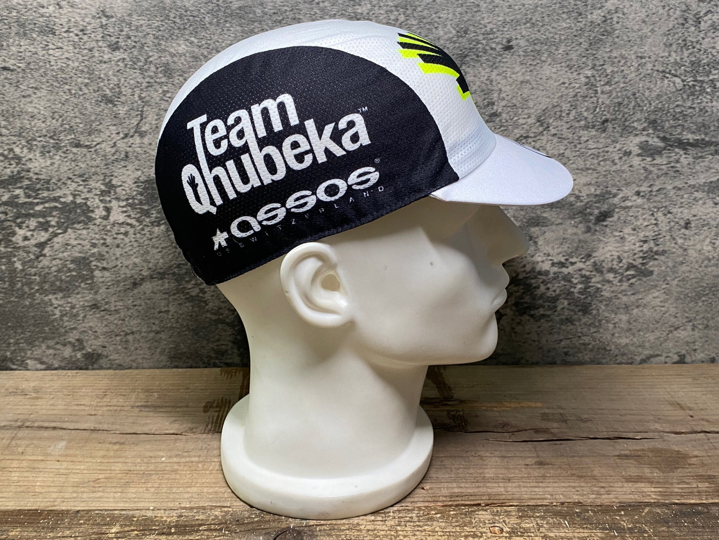 IW503 アソス Assos サイクルキャップ 白 黒 フリーサイズ