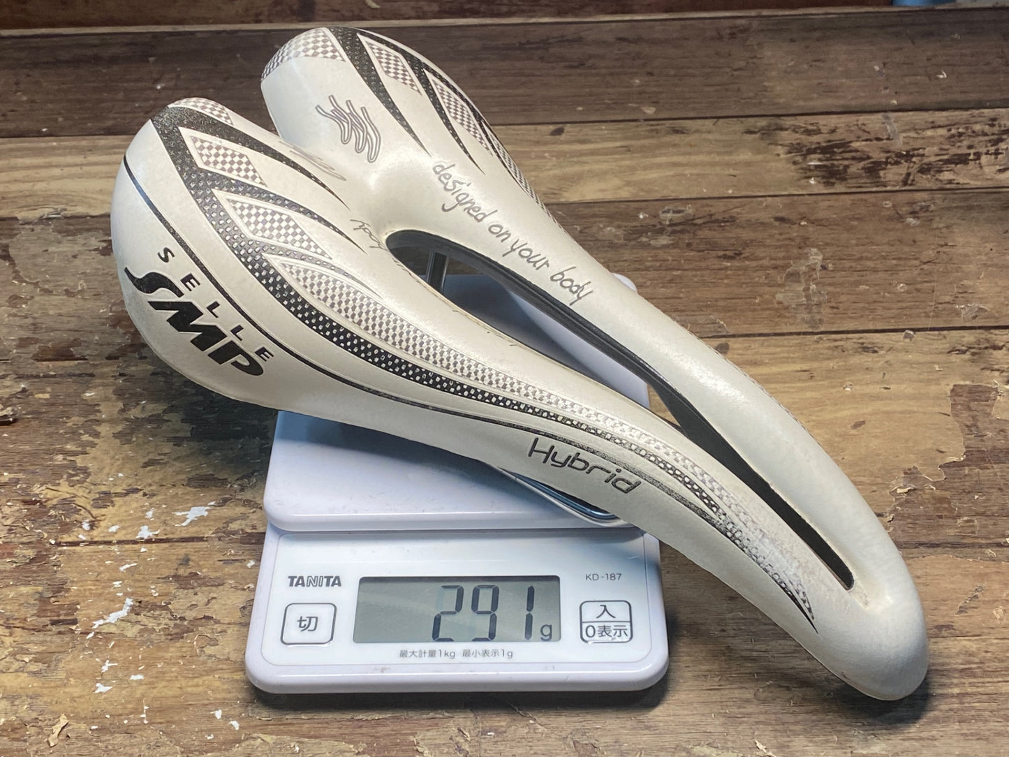 IF574 セラ SELLE SMP HYBRID サドル スチールレール 白 140mm